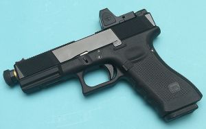 Umarex / VFC SAI Utility Custom RMR Glock 17 GBBP ( BK )