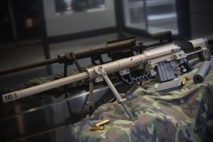 SVOBODA SOCOM GEAR CheyTac M200 Intervention Shell Ejecting Sniper Rifle ( 6mm Gas Airsoft Version ) ( Black / FDE )