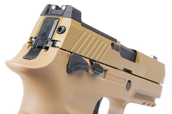 SIG AIR P320 M18 6mm Gas Version GBB Pistol ( Tan ) ( Licensed by SIG Sauer  ) ( by VFC )