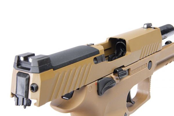 SIG AIR P320 M18 6mm Gas Version GBB Pistol ( Tan ) ( Licensed by SIG Sauer  ) ( by VFC )