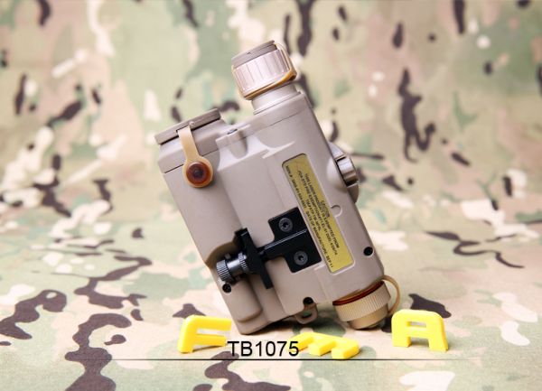 ①PEQ-15 LA5C  LEDライト IR & グリーン VIS FMA PEQ LA5-C Upgrade Version LED White Light + Green Laser