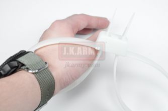 Plastic handcuff for Dummy ( 1 Set 3PCS ) ( White )